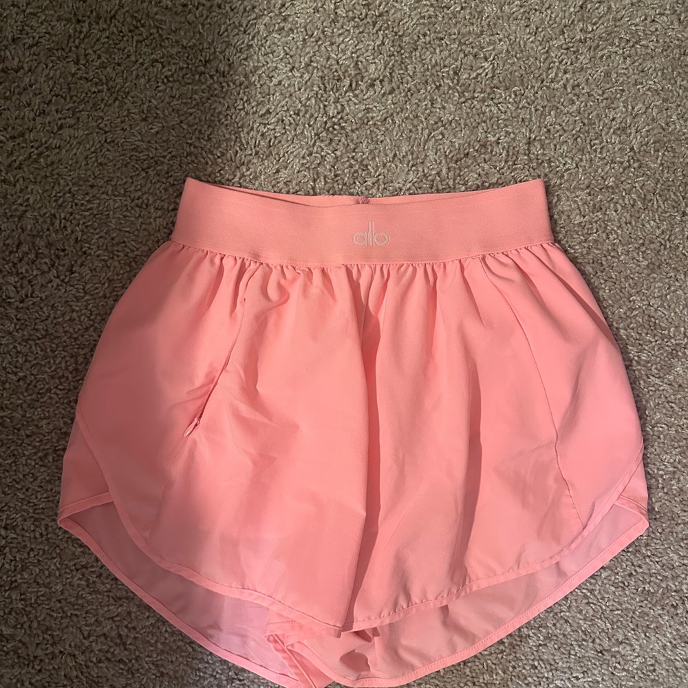 ALO Yoga Pink Women's Active Shorts
